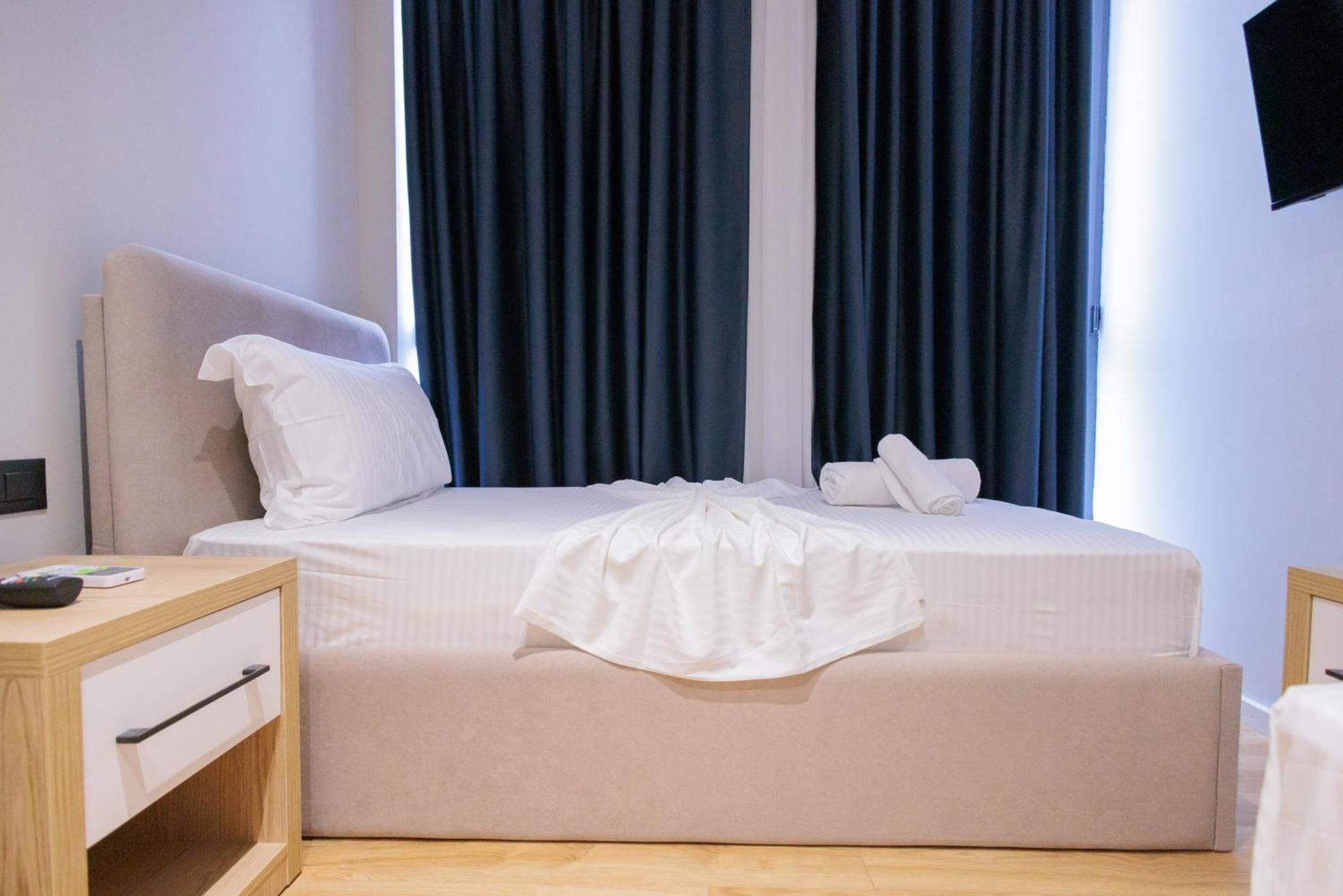 Hotel Bel Ami Tirana 2 Extérieur photo